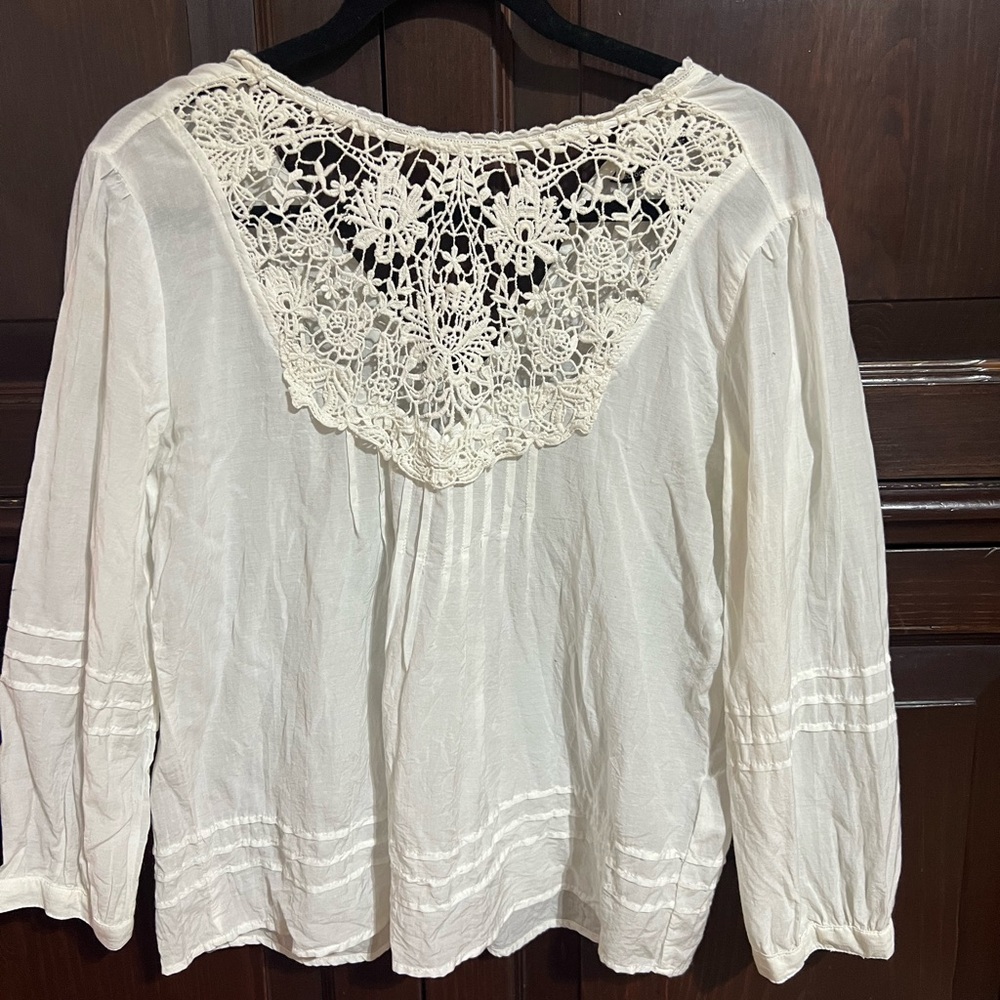 Lucky white crochet top